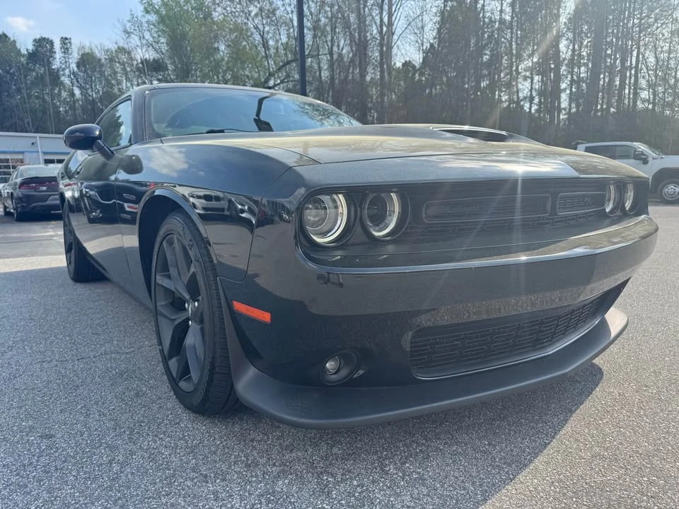 2022 Dodge Challenger - Image 2 of 7