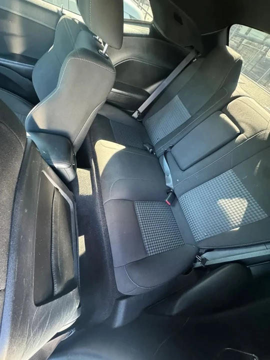 2022 Dodge Challenger 3rd Gen - Image 15 of 20