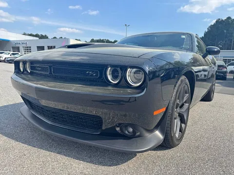 2022 Dodge Challenger · R/T Coupe 2D