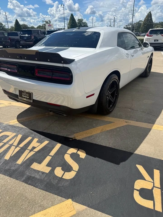 2022 Dodge Challenger 3rd Gen - Image 5 of 15