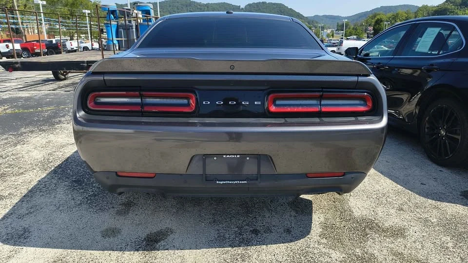 2022 Dodge Challenger 3rd Gen - Image 4 of 7
