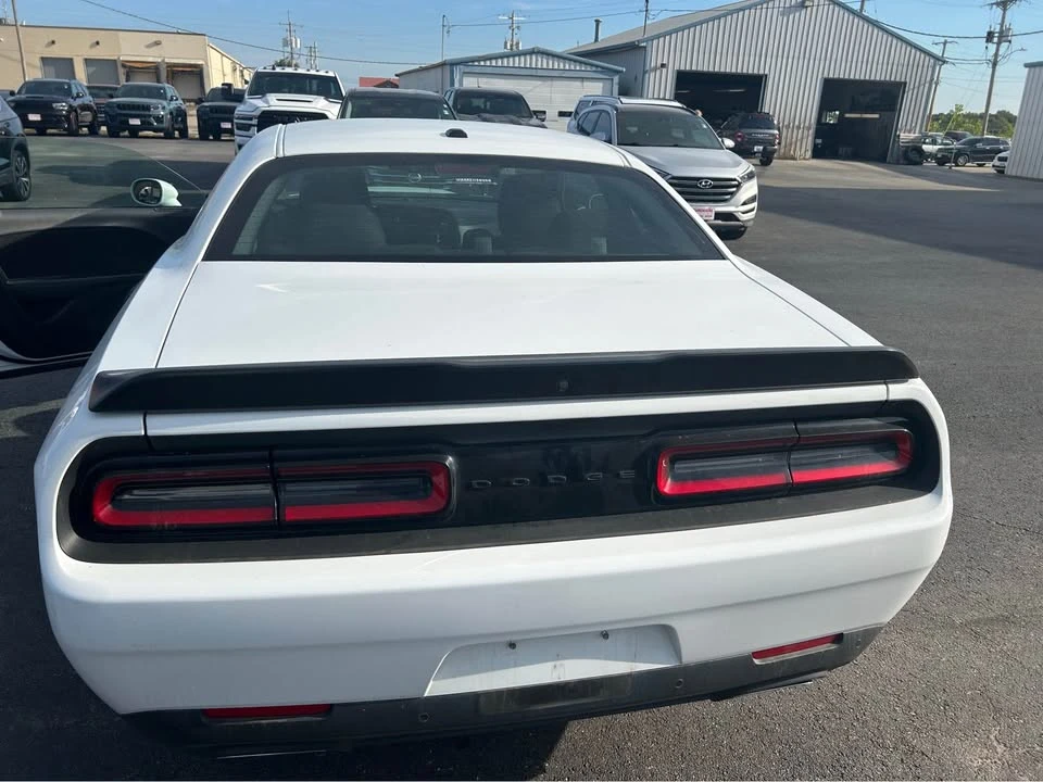 2022 Dodge Challenger 3rd Gen - Image 4 of 10