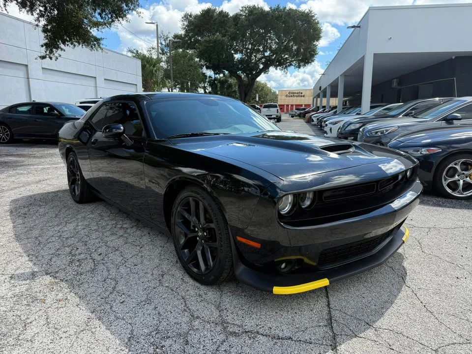 2022 Dodge Challenger 3rd Gen - Image 5 of 15