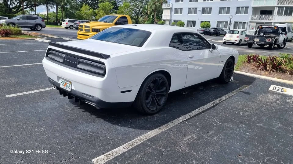 2022 Dodge Challenger 3rd Gen - Image 5 of 8