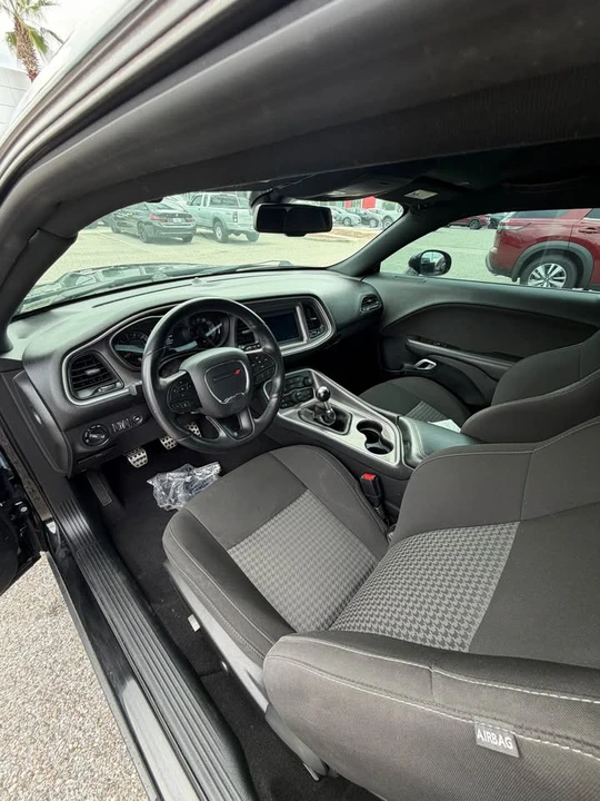 2022 Dodge Challenger 3rd Gen - Image 6 of 9