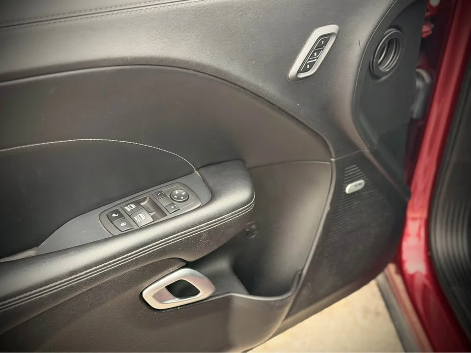 2022 Dodge Challenger 3rd Gen - Image 10 of 15