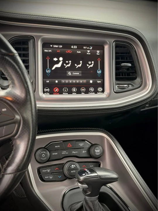 2022 Dodge Challenger 3rd Gen - Image 13 of 15