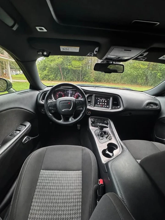 2022 Dodge Challenger 3rd Gen - Image 7 of 9