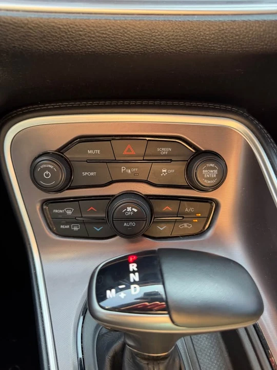 2022 Dodge Challenger 3rd Gen - Image 10 of 13