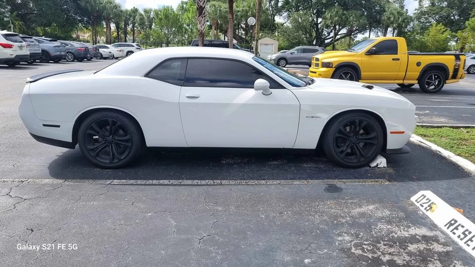 2022 Dodge Challenger 3rd Gen - Image 6 of 8