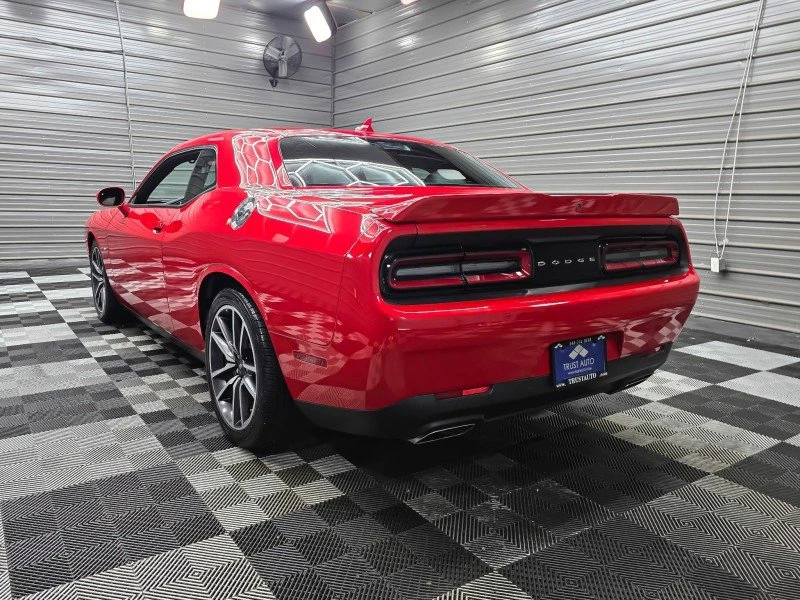 2022 Dodge Challenger 3rd Gen - Image 8 of 20