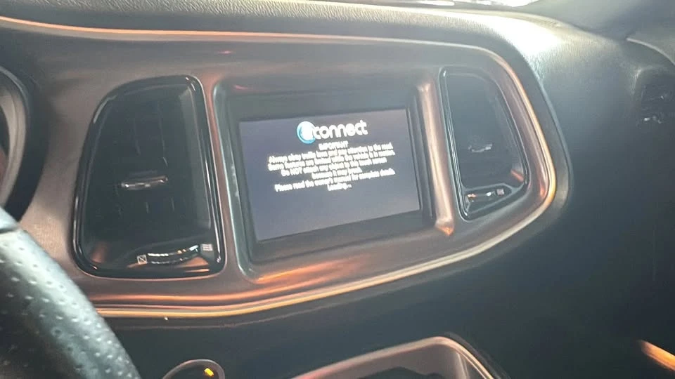2022 Dodge Challenger 3rd Gen - Image 14 of 20
