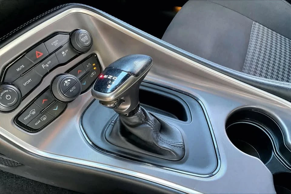 2022 Dodge Challenger 3rd Gen - Image 12 of 14