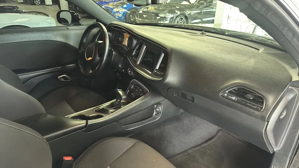 2022 Dodge Challenger 3rd Gen - Image 9 of 20