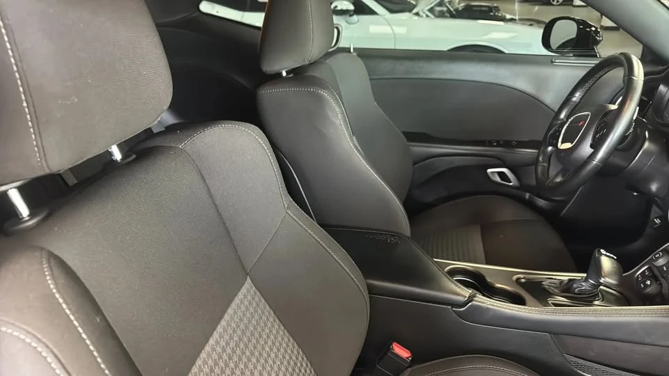 2022 Dodge Challenger 3rd Gen - Image 10 of 20