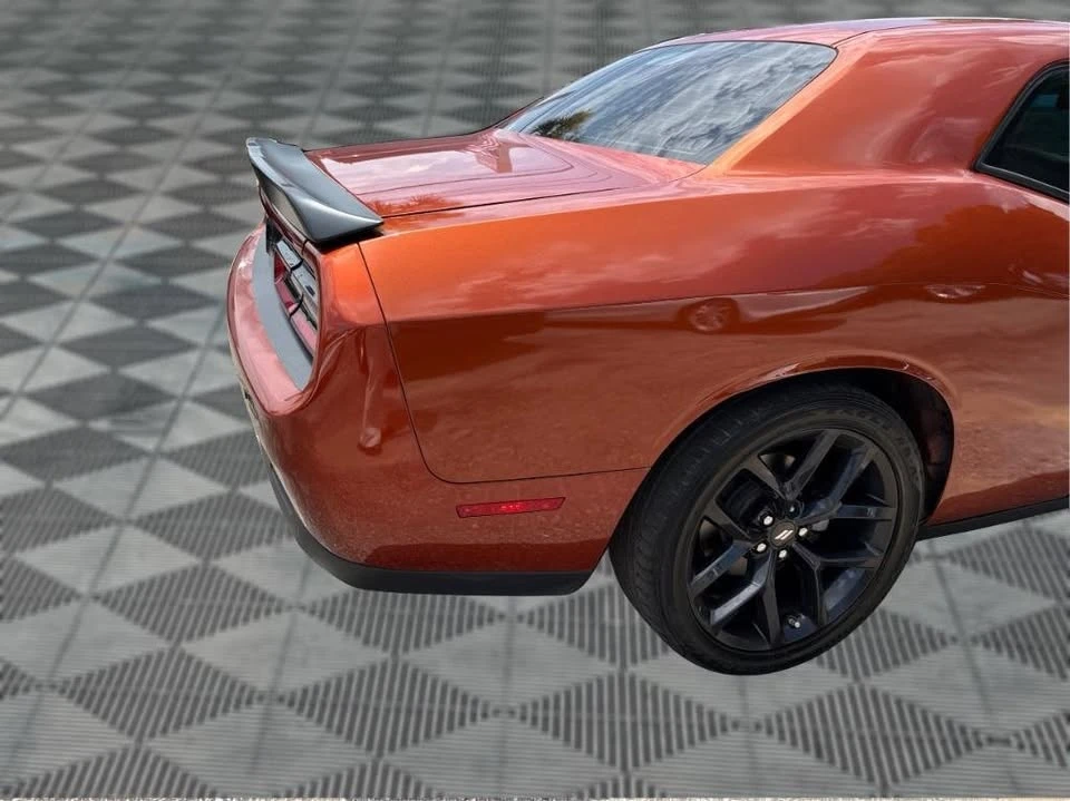 2022 Dodge Challenger 3rd Gen - Image 15 of 20