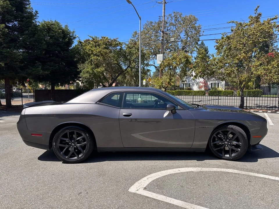 2022 Dodge Challenger 3rd Gen - Image 4 of 19