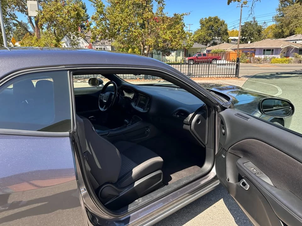 2022 Dodge Challenger 3rd Gen - Image 15 of 19