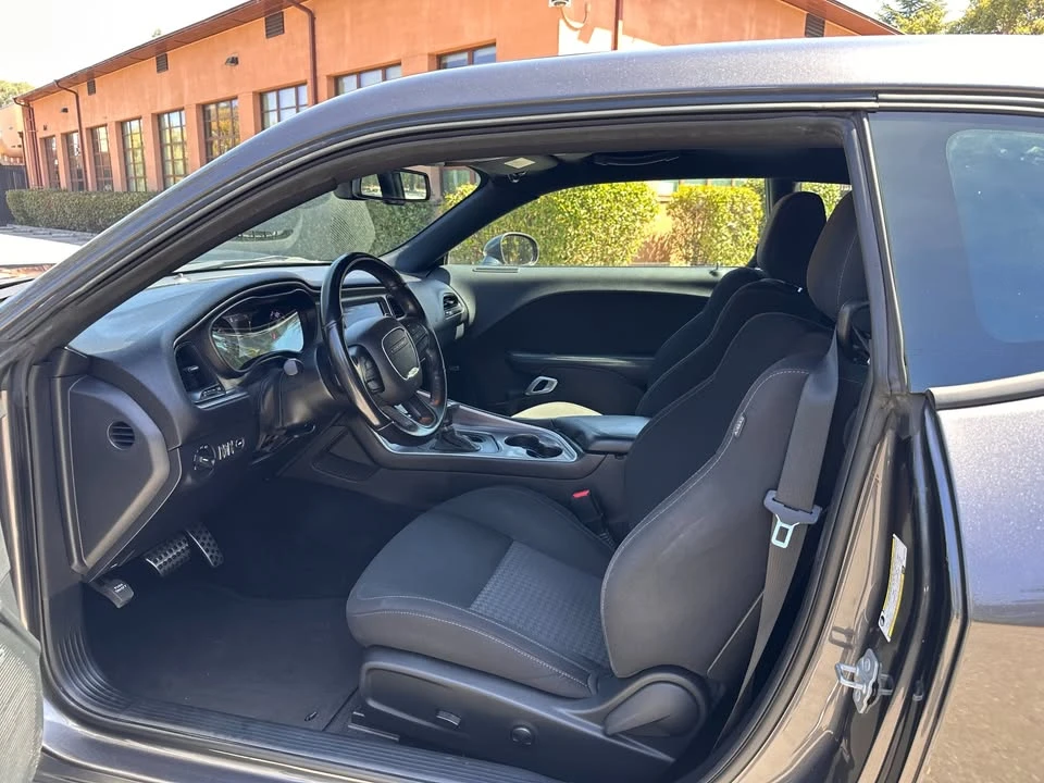 2022 Dodge Challenger 3rd Gen - Image 9 of 19