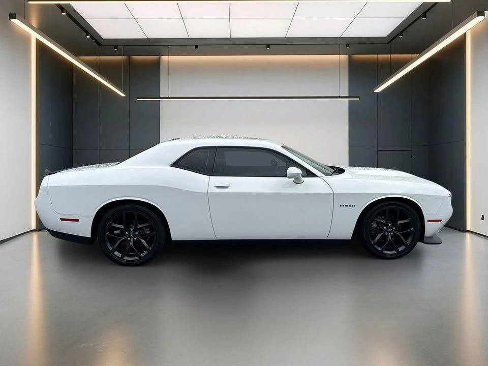 2022 Dodge Challenger 3rd Gen - Image 6 of 20