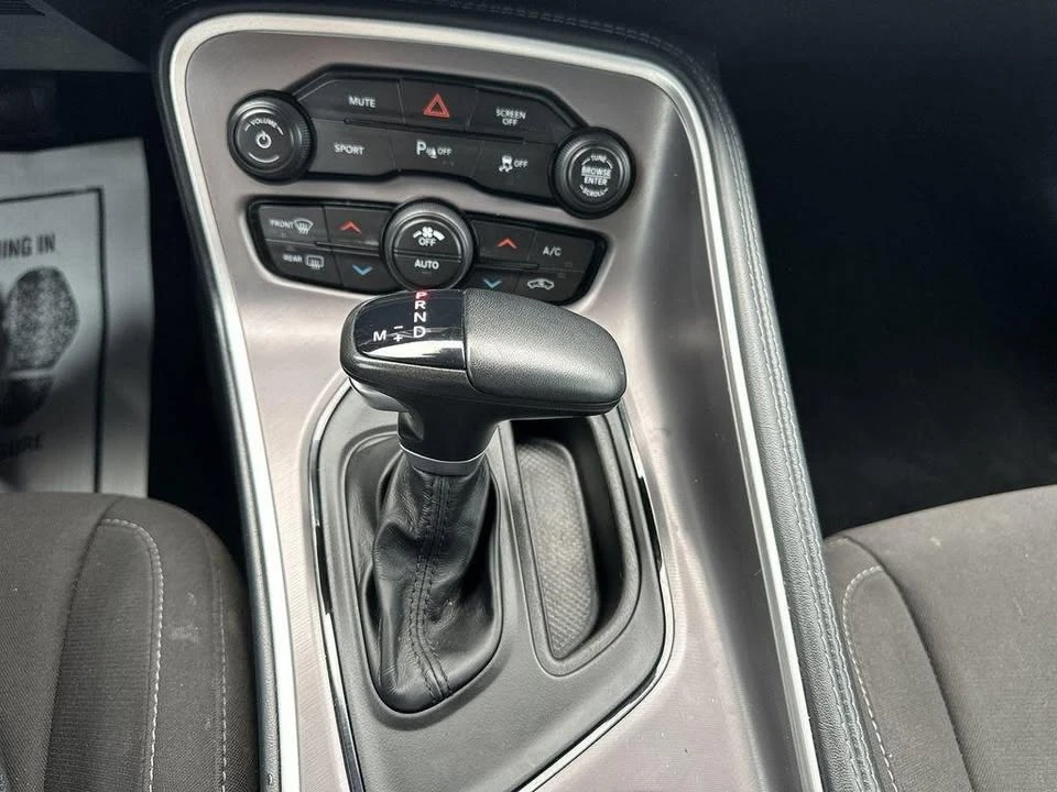2022 Dodge Challenger 3rd Gen - Image 16 of 20