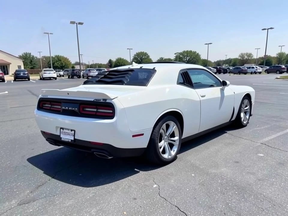 2022 Dodge Challenger 3rd Gen - Image 5 of 17