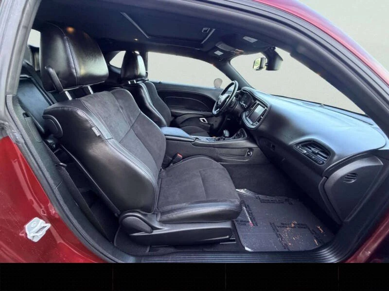 2022 Dodge Challenger 3rd Gen - Image 13 of 20