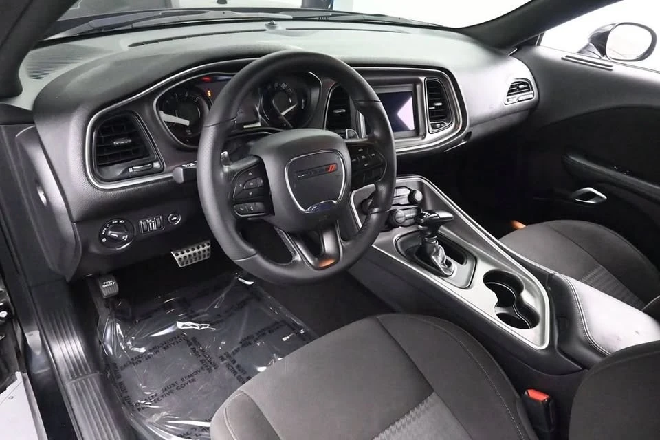 2022 Dodge Challenger 3rd Gen - Image 10 of 19