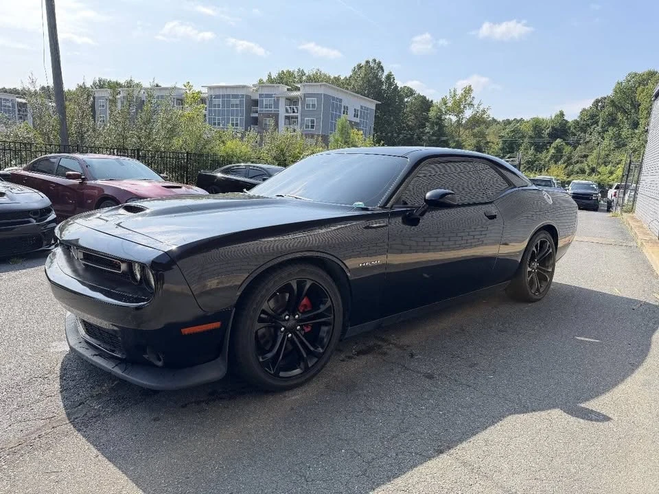 2022 Dodge Challenger 3rd Gen - Image 4 of 12