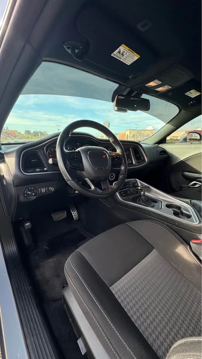 2022 Dodge Challenger 3rd Gen - Image 5 of 9