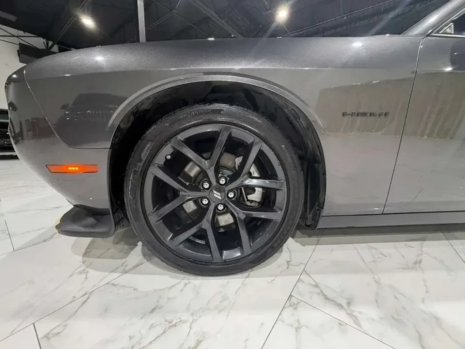 2022 Dodge Challenger 3rd Gen - Image 19 of 20