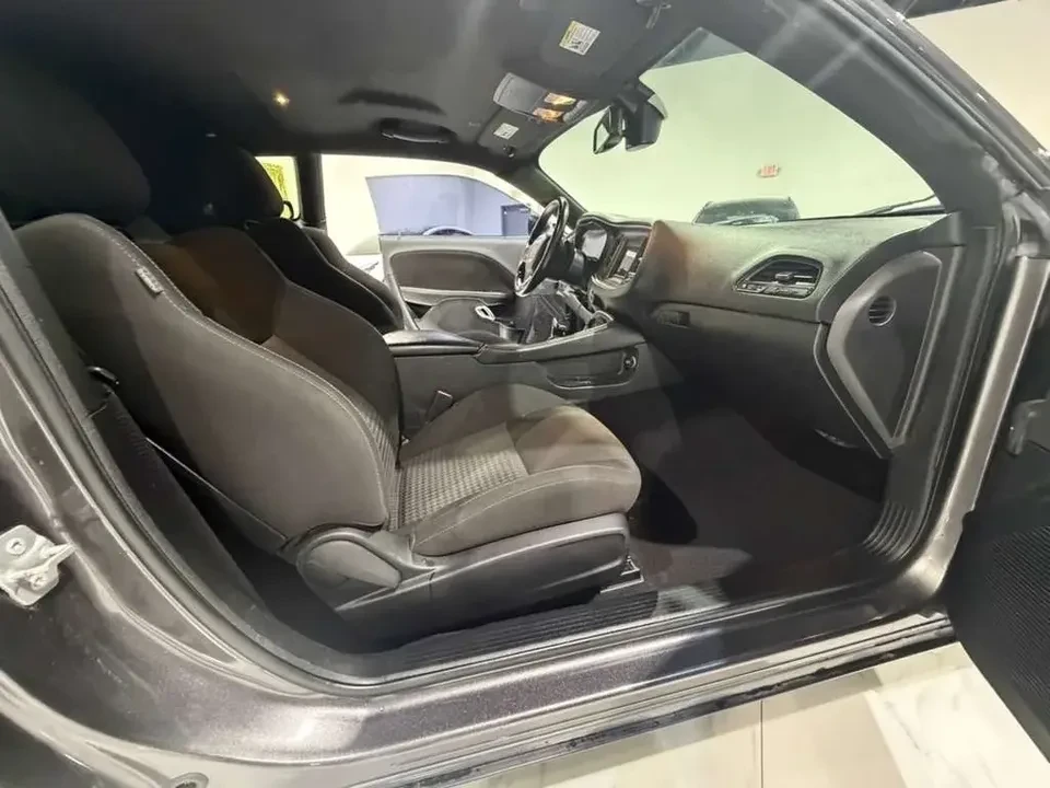 2022 Dodge Challenger 3rd Gen - Image 10 of 20