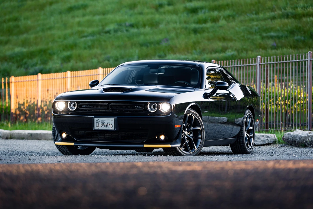 2022 Dodge Challenger 3rd Gen - Image 9 of 31