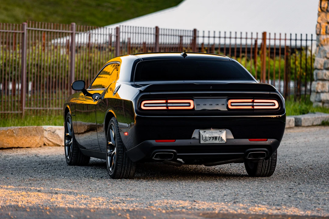 2022 Dodge Challenger 3rd Gen - Image 17 of 31