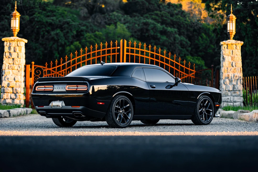2022 Dodge Challenger 3rd Gen - Image 25 of 31