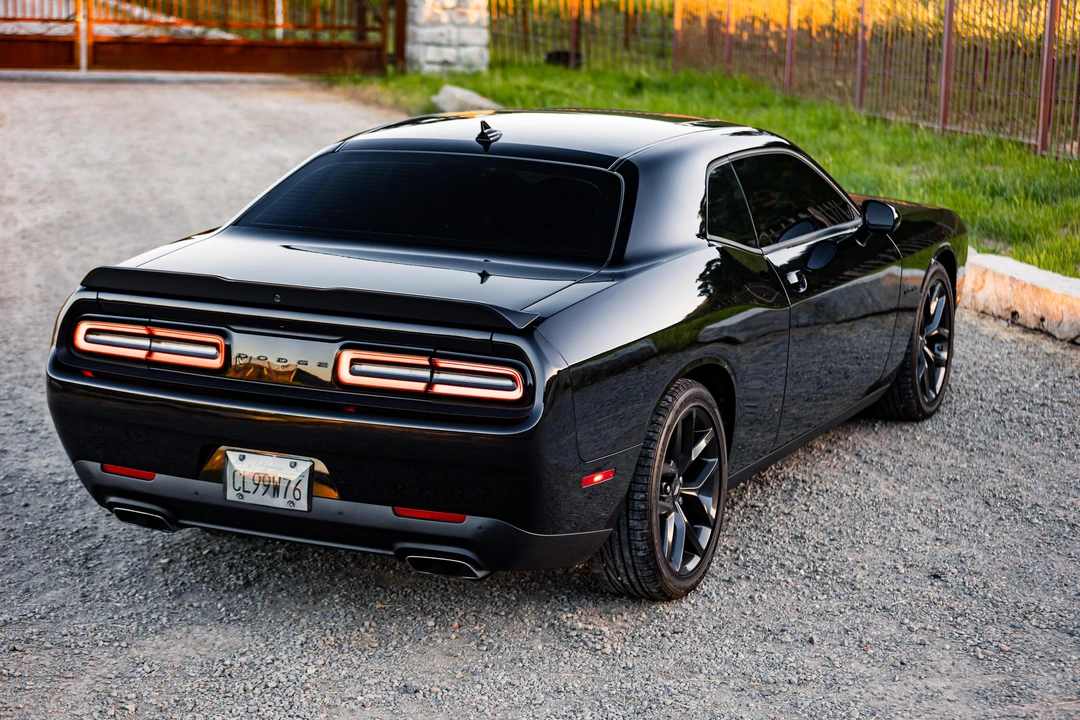 2022 Dodge Challenger 3rd Gen - Image 19 of 31