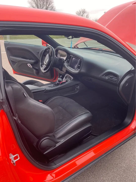 2022 Dodge Challenger 3rd Gen - Image 16 of 20