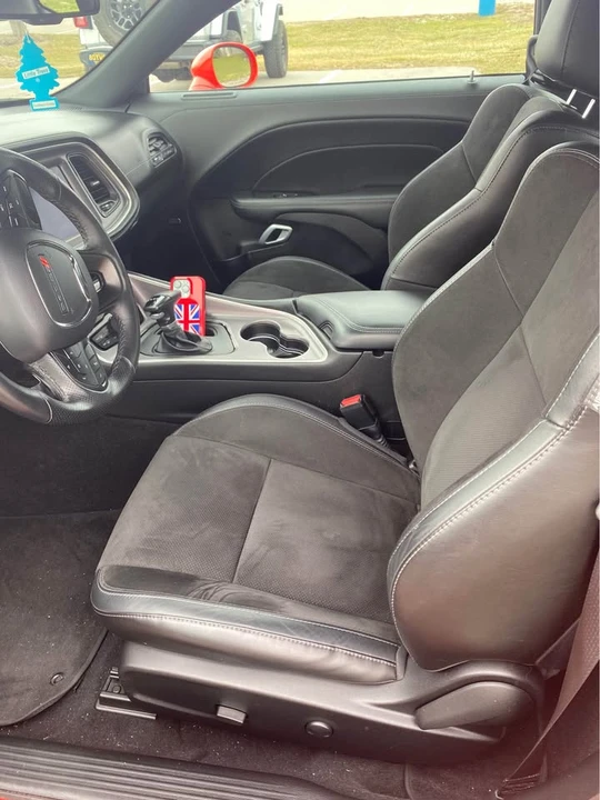 2022 Dodge Challenger 3rd Gen - Image 10 of 20
