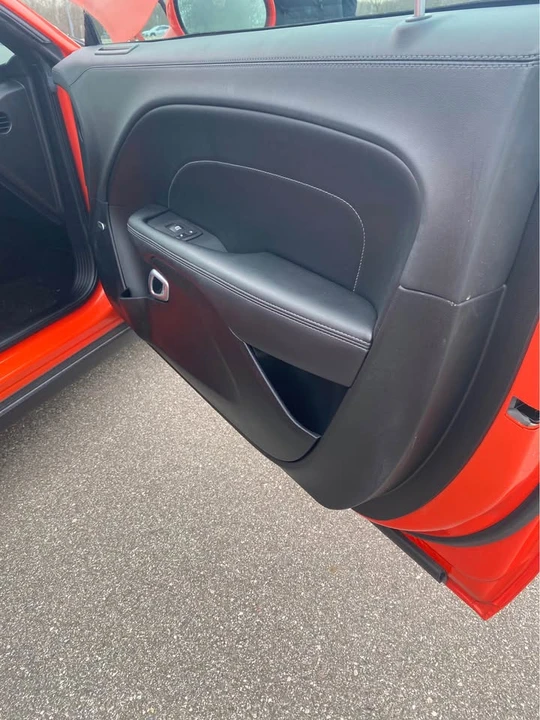 2022 Dodge Challenger 3rd Gen - Image 15 of 20