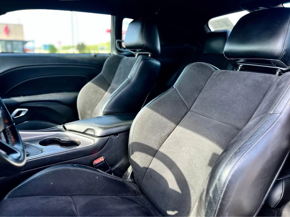2022 Dodge Challenger 3rd Gen - Image 14 of 19