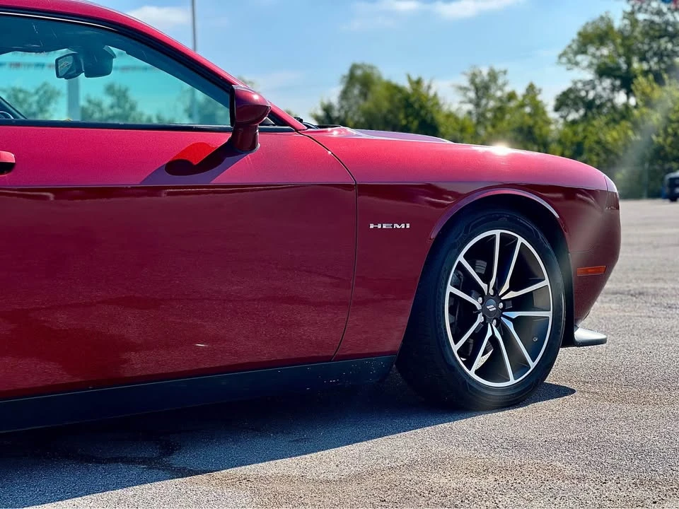 2022 Dodge Challenger 3rd Gen - Image 18 of 19