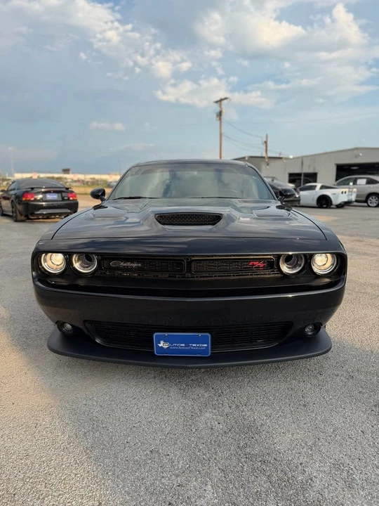 2022 Dodge Challenger 3rd Gen - Image 2 of 17