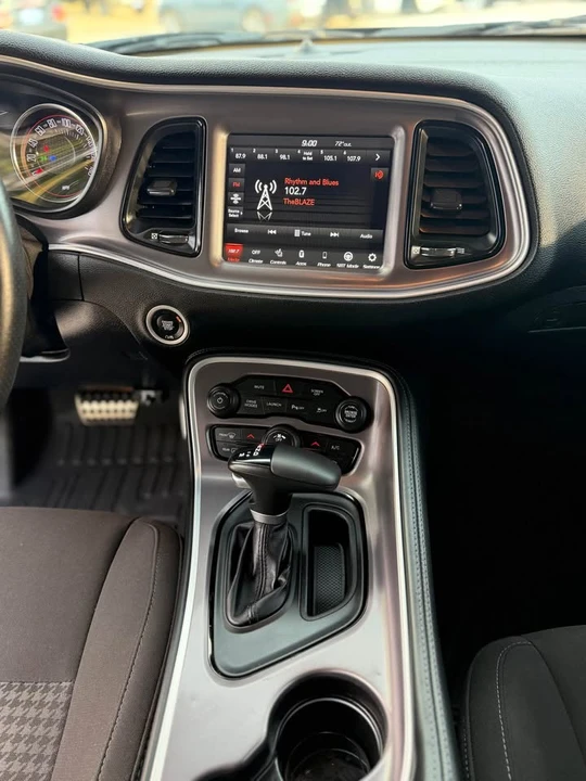 2022 Dodge Challenger 3rd Gen - Image 8 of 17