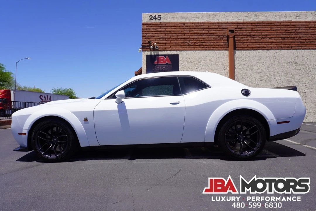 2022 Dodge Challenger SRT8 & 392 3rd Gen - Image 9 of 12