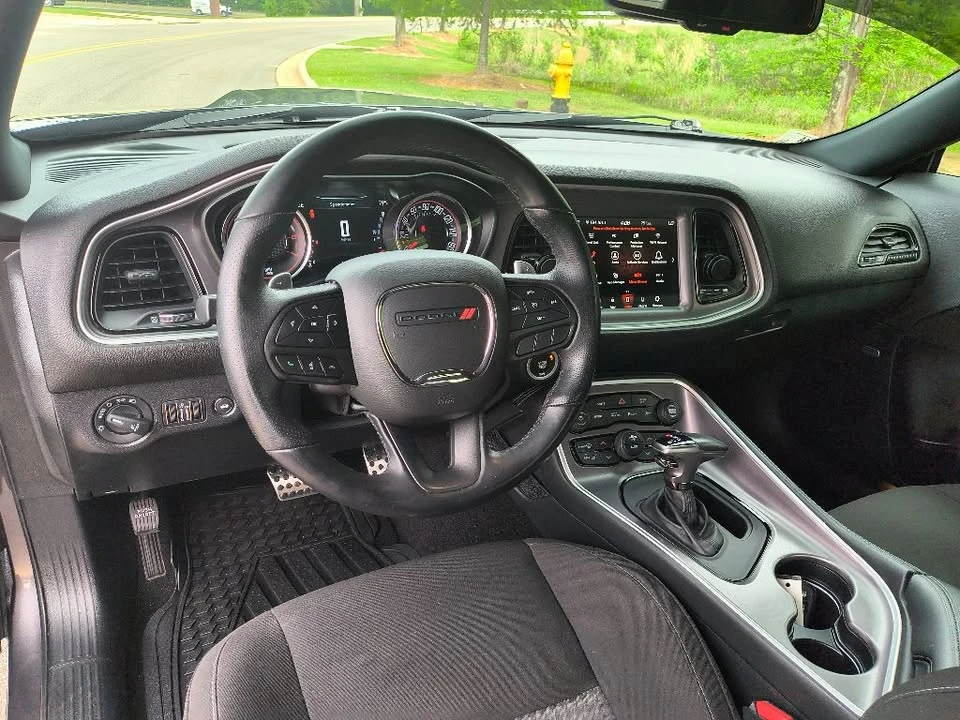 2022 Dodge Challenger 3rd Gen - Image 18 of 19