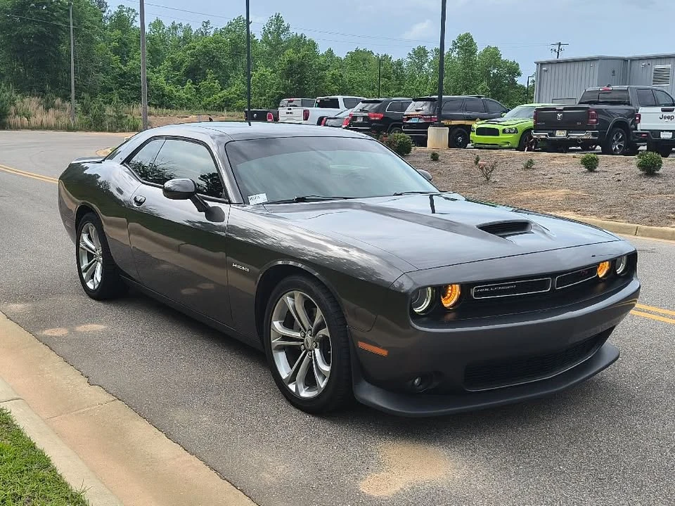2022 Dodge Challenger 3rd Gen - Image 10 of 19