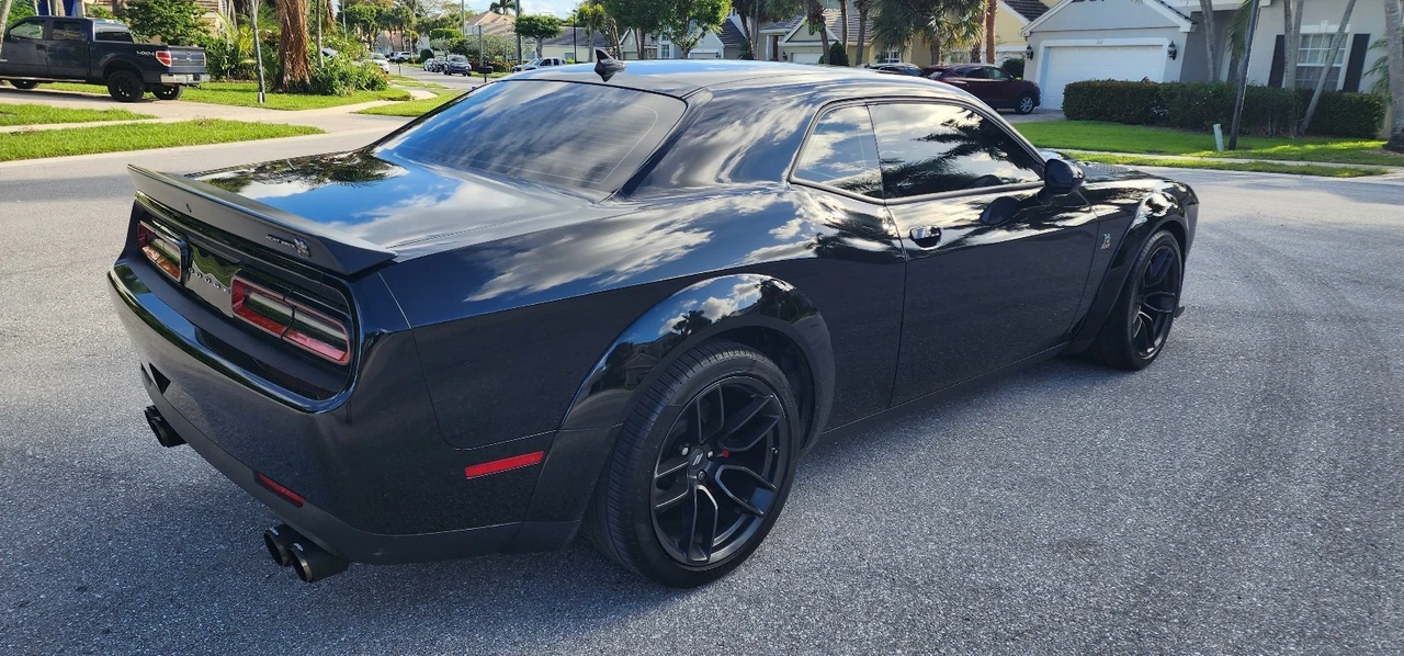 2022 Dodge Challenger SRT8 & 392 3rd Gen - Image 8 of 31