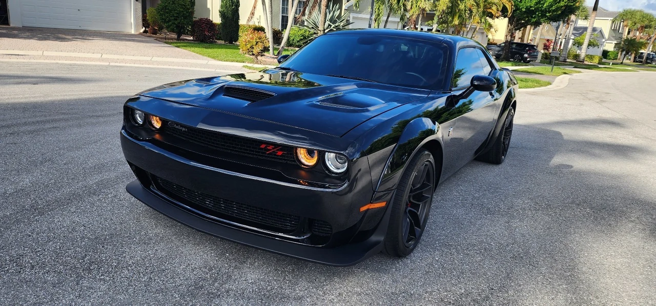 2022 Dodge Challenger SRT8 & 392 3rd Gen - Image 3 of 31