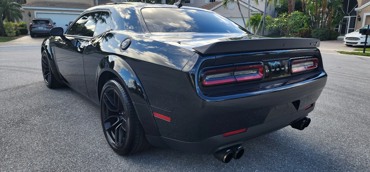 2022 Dodge Challenger SRT8 & 392 3rd Gen - Image 12 of 31