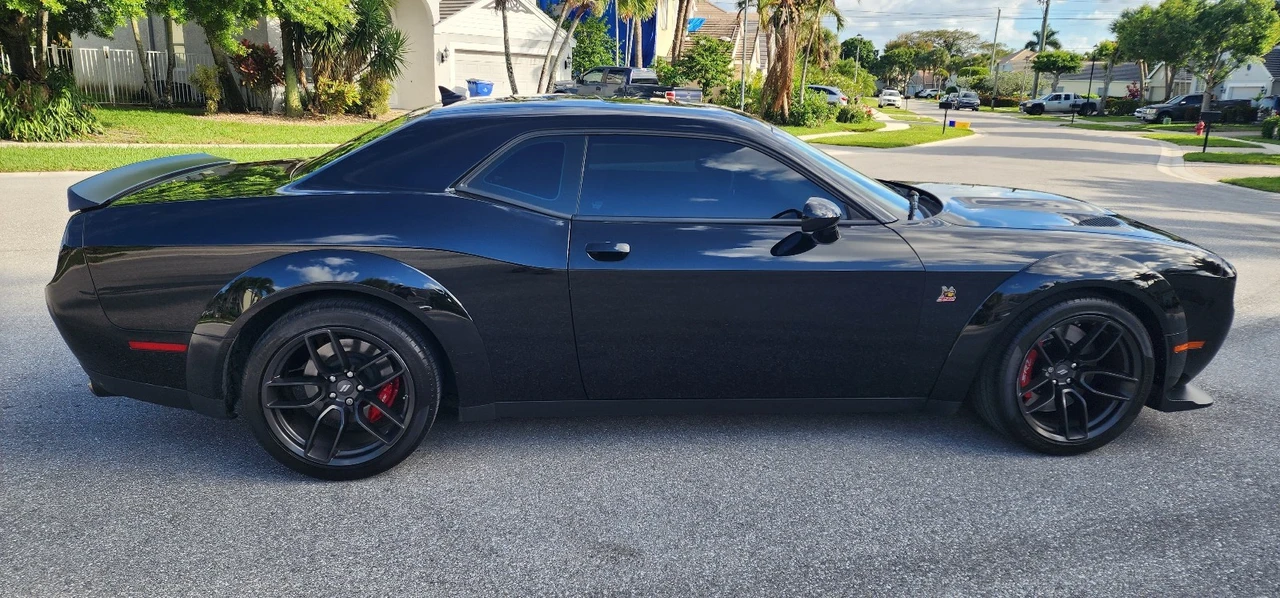 2022 Dodge Challenger SRT8 & 392 3rd Gen - Image 7 of 31